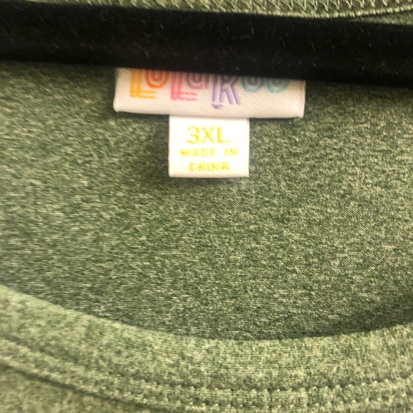 LuLaRoe Carly 3X - Picture 2 of 2